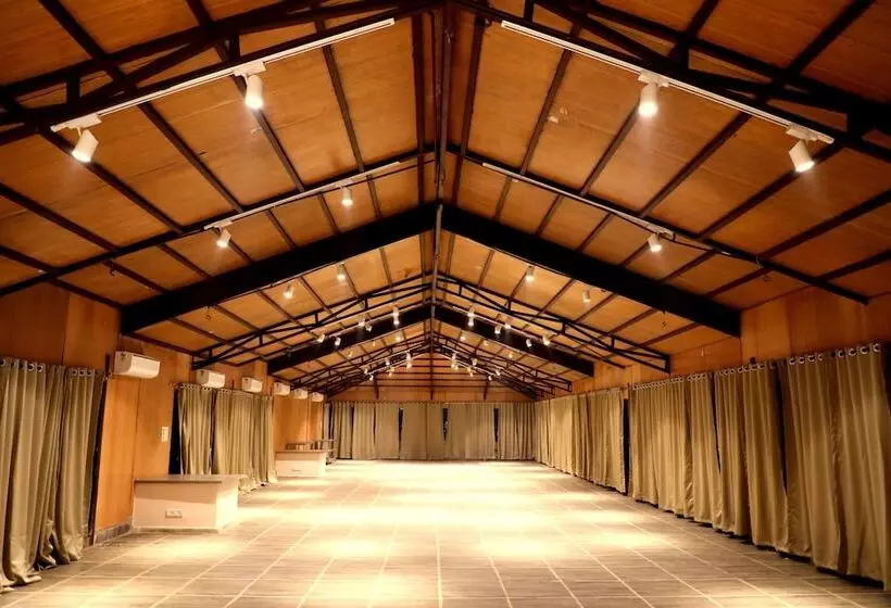 Fotos del hotel Grandeur De Sanchi:  20