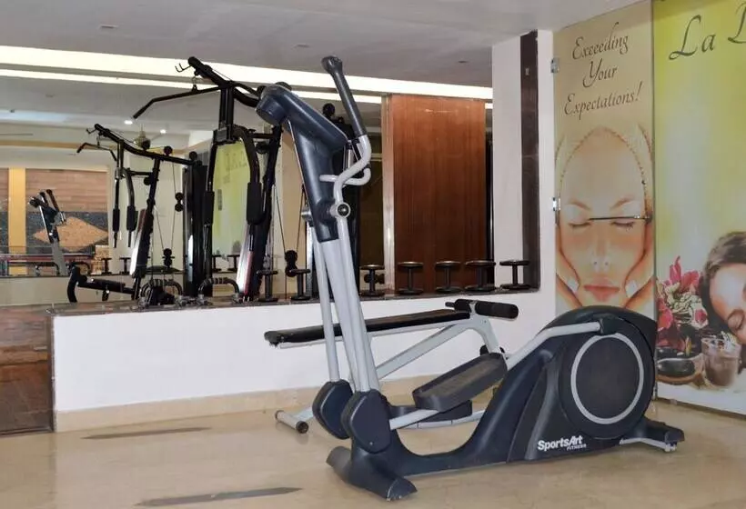 Fotos del hotel Grandeur De Sanchi:  4