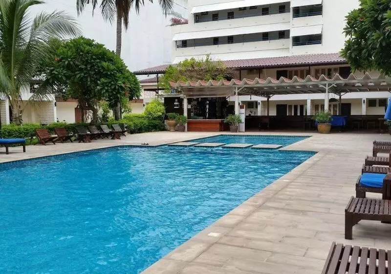 Fotos del hotel Nautical Inn:  3