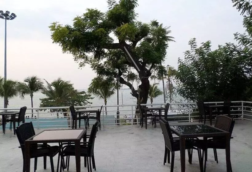 Fotos del hotel Nautical Inn:  15