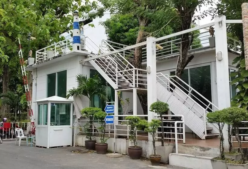 Fotos del hotel Nautical Inn:  19