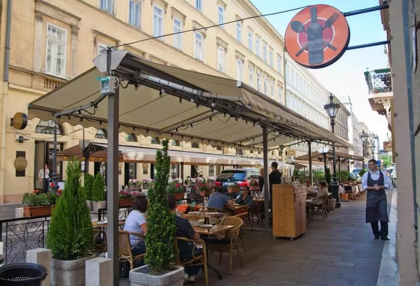 Fotos del hotel Sasone Rooms:  5