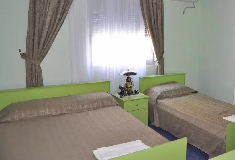 Fotos del hotel 3a:  13