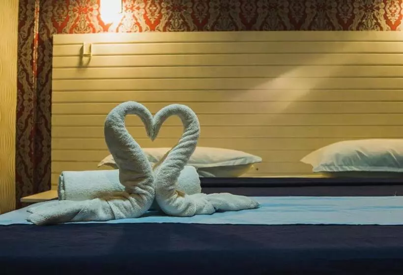 Fotos del hotel Angeles Palace:  4