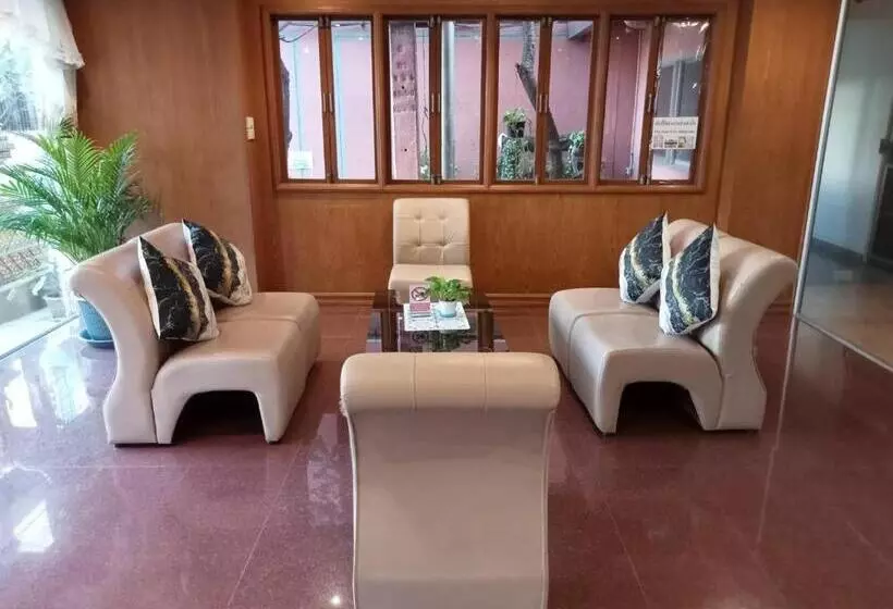 Fotos del hotel Kc Place Srinakarin:  3