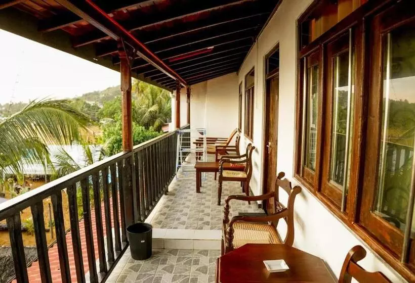 Fotos del hotel Peacock:  4