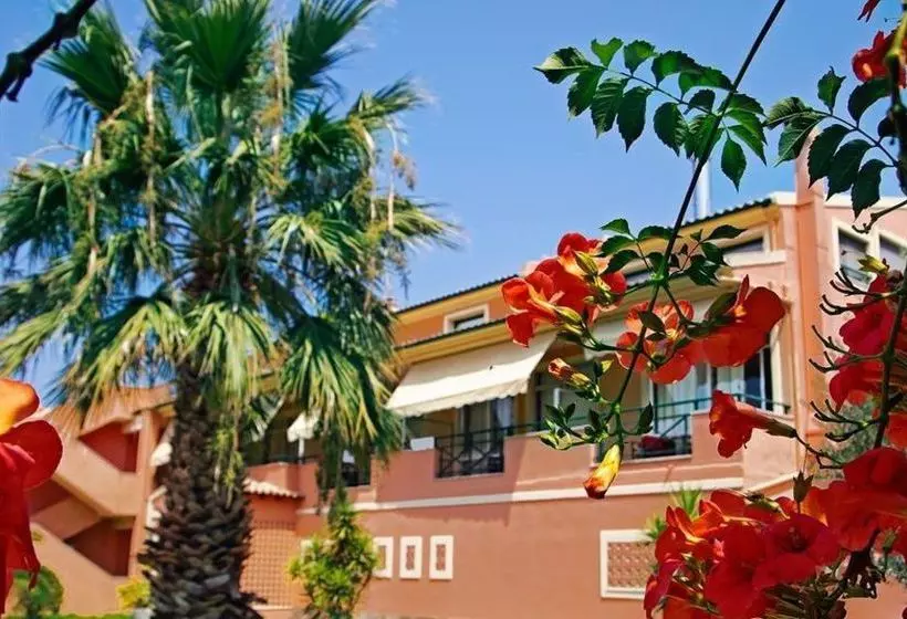 Fotos del hotel Christina:  11