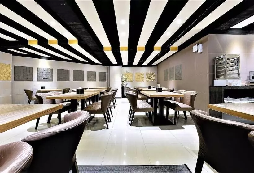 Fotos del hotel J:  17