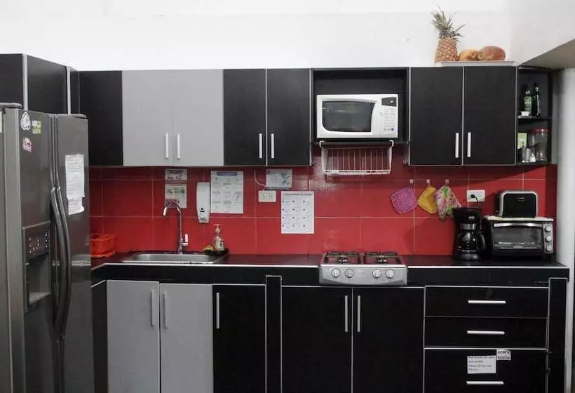 Fotos del hotel La Nina Hostel:  4