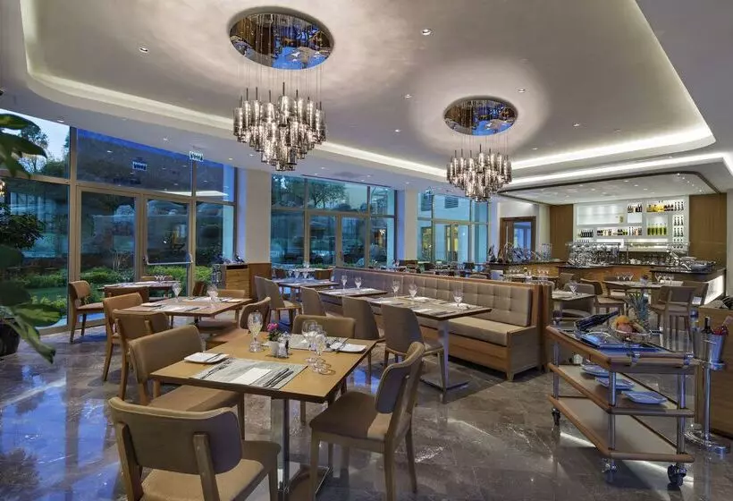 Fotos del hotel Doubletree By Hilton Hotel Istanbul  Tuzla:  13