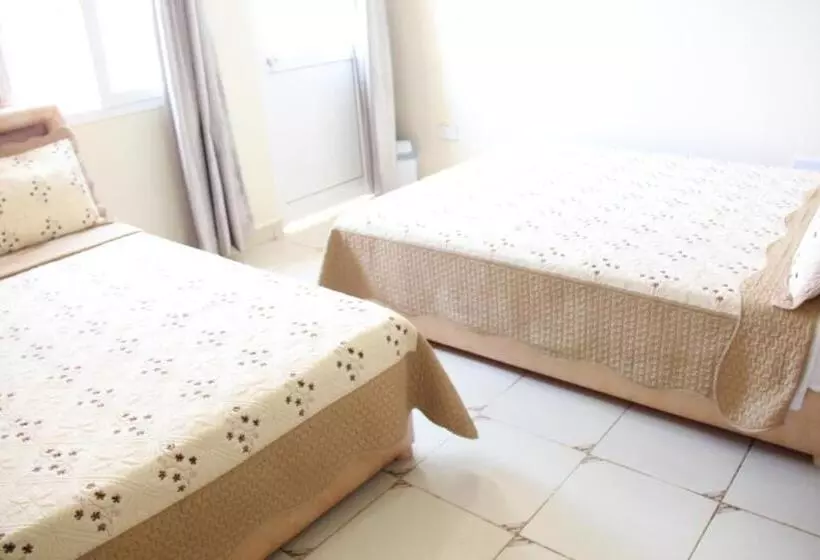 Fotos del hotel Top Five:  8