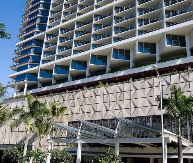Fotos del hotel Jet Luxury @ The Trump Waikiki:  11