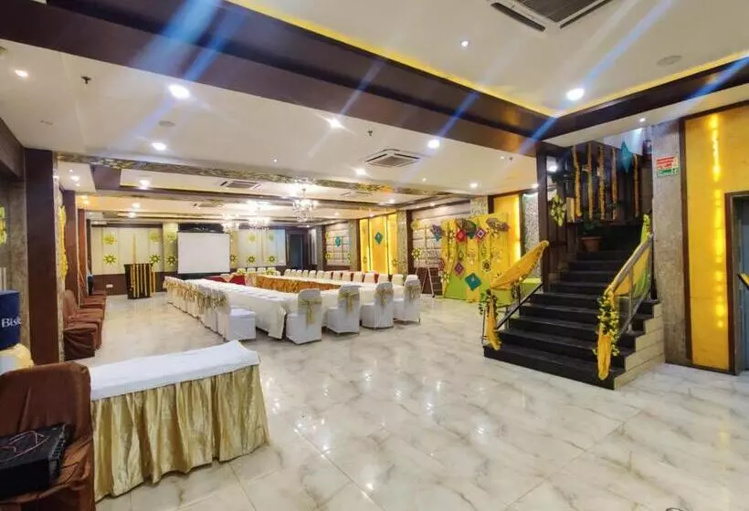 Fotos del hotel Taj Heights:  2