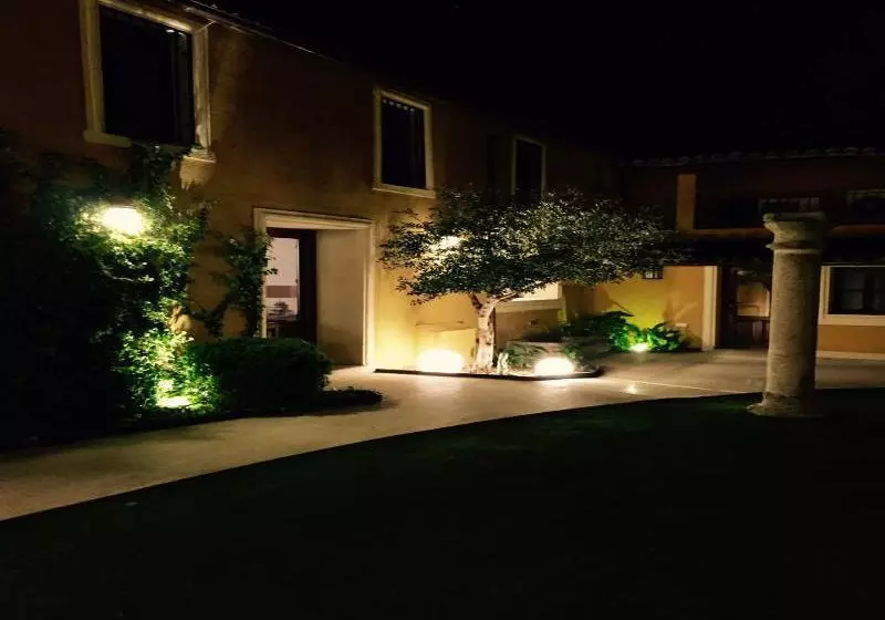 Fotos del hotel Villa Cornelius:  5