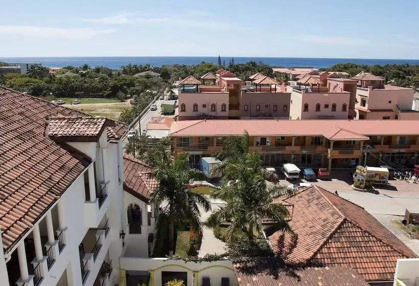 Fotos del hotel West Bay Colonial:  10