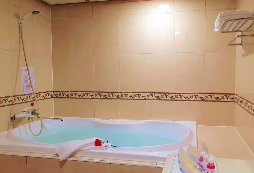 Fotos del hotel Chyuan Du Spring Resort:  2