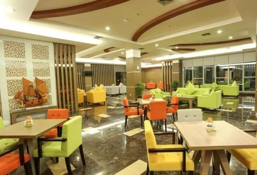 Fotos del hotel Dalton Hotel Makassar:  18