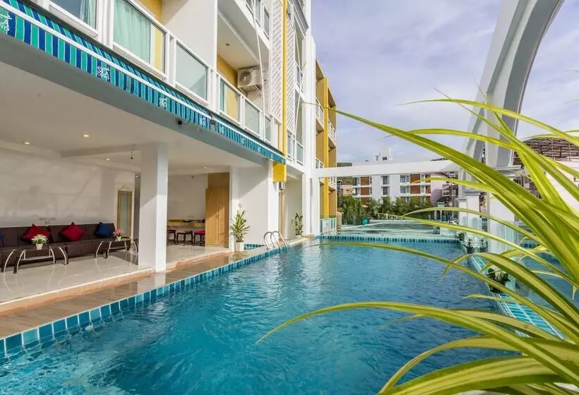 Fotos del hotel Triple Three Patong:  15