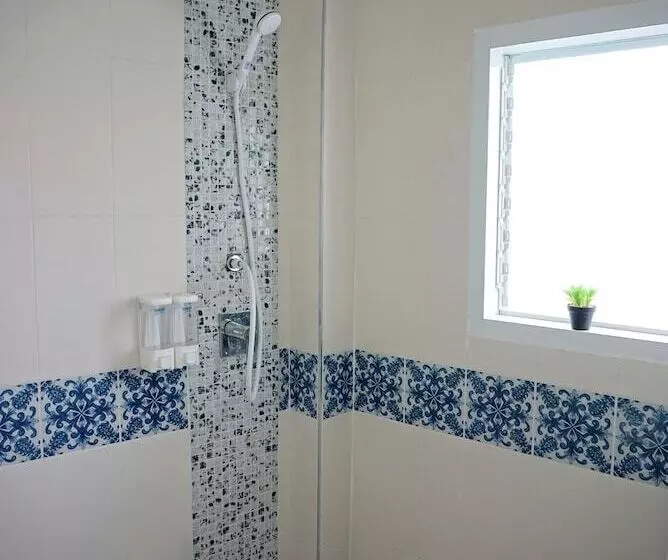 Fotos del hotel Triple Three Patong:  13