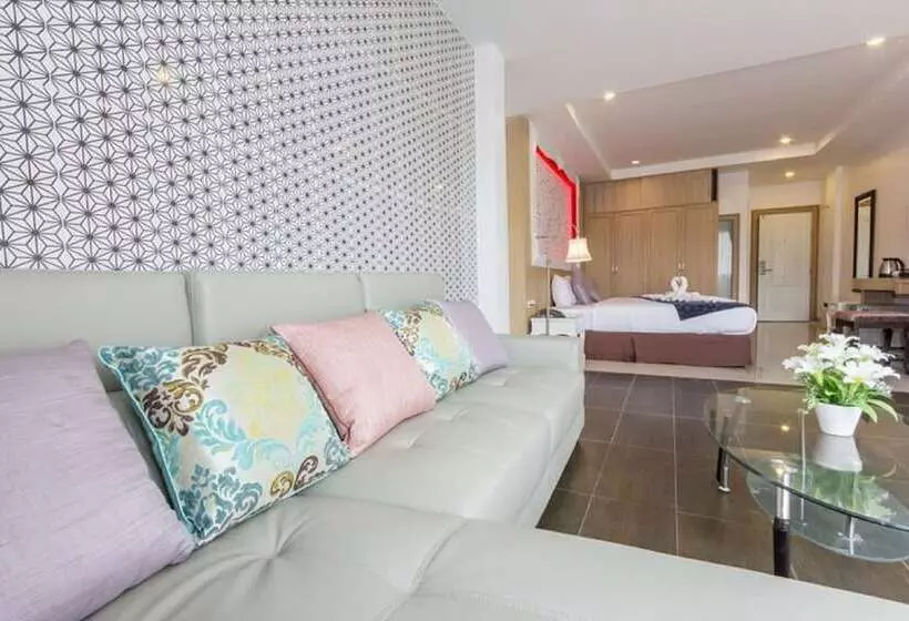 Fotos del hotel Triple Three Patong:  24