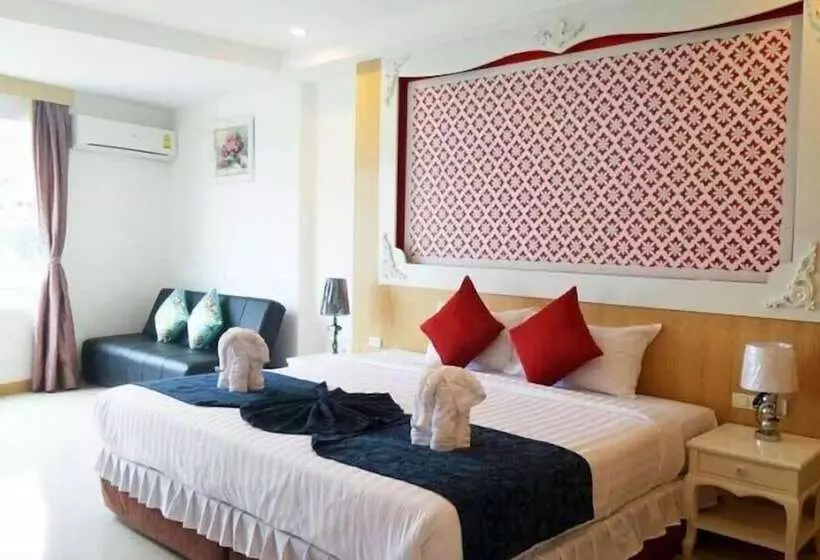 Fotos del hotel Triple Three Patong:  14