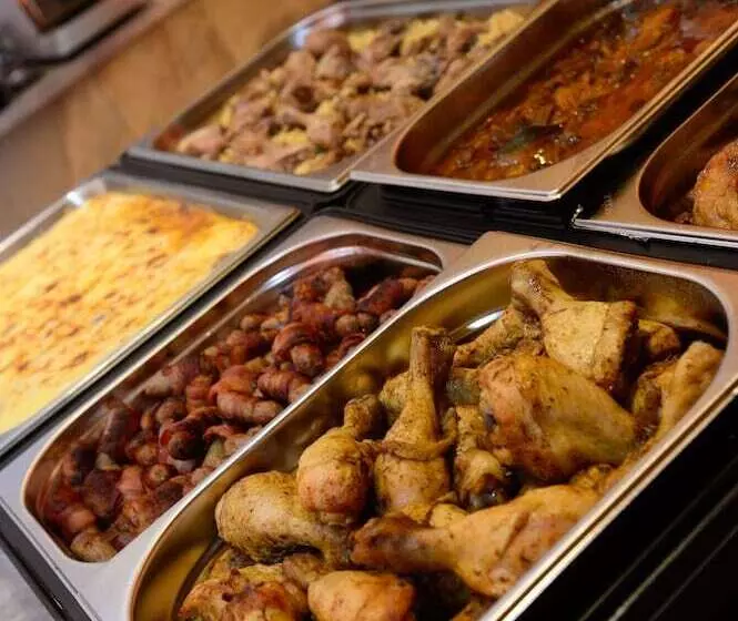 Fotos del hotel Four Saints Brig Y Don:  22