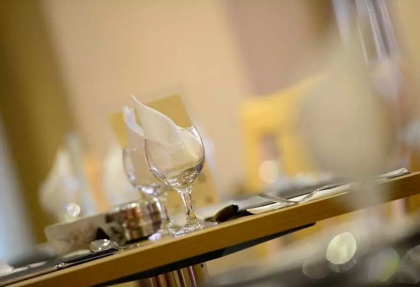 Fotos del hotel Four Saints Brig Y Don:  6