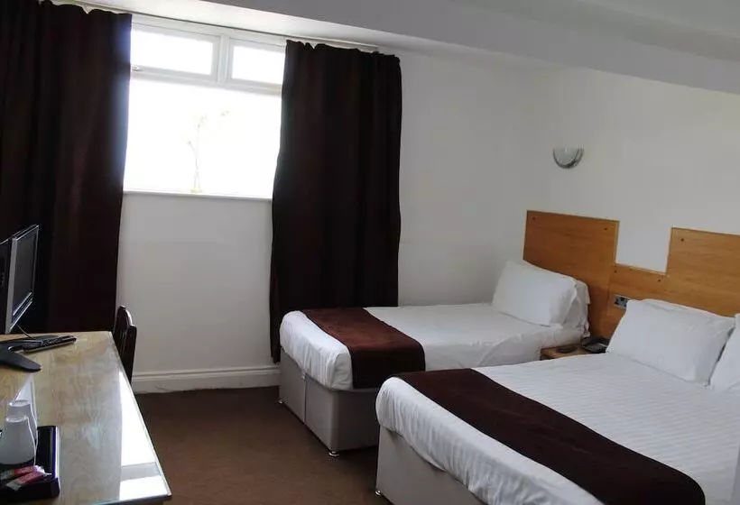 Four Saints Brig Y Don