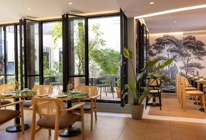 Fotos del hotel Hôtel La Canopée:  10