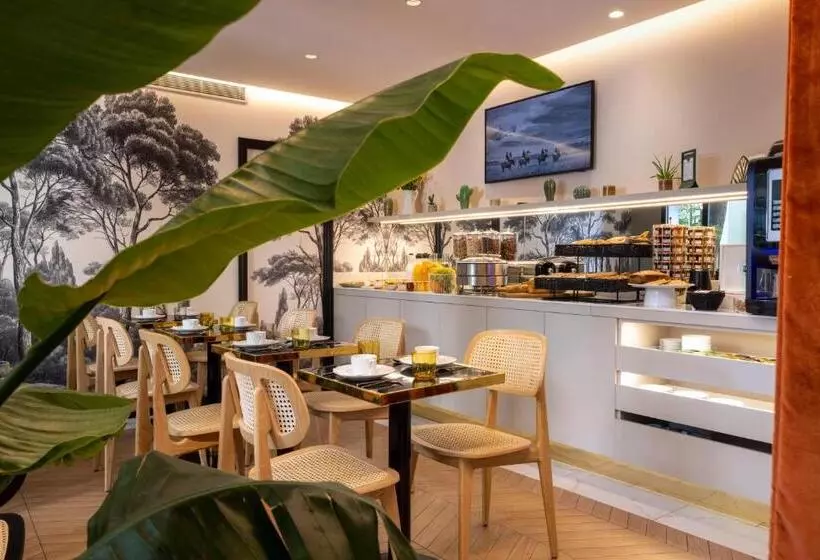 Fotos del hotel Hôtel La Canopée:  25