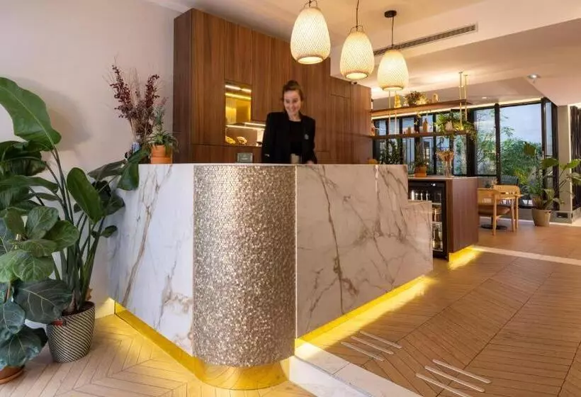 Fotos del hotel Hôtel La Canopée:  14