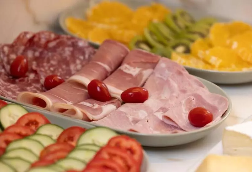 Fotos del hotel Hôtel La Canopée:  8