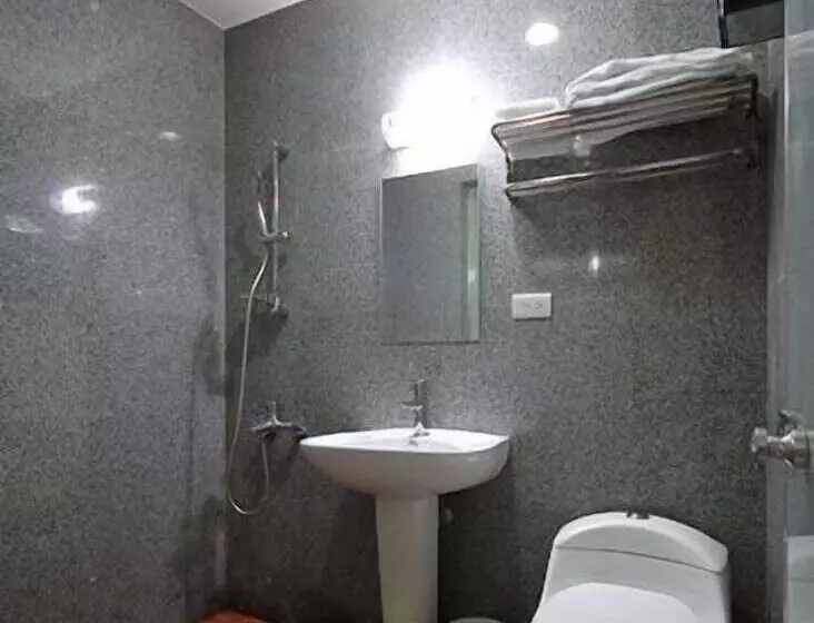 Fotos del hotel E Moon:  11