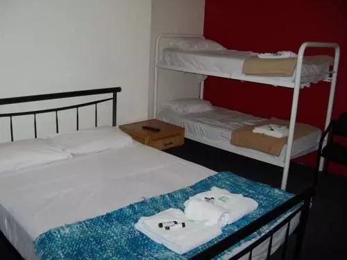 Fotos del hotel Mcguire's Cbd:  14