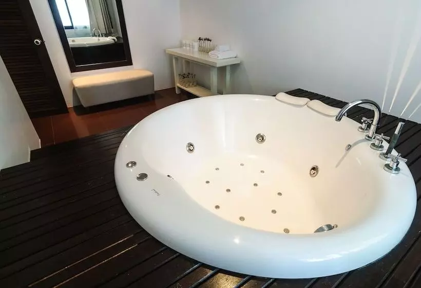 Fotos del hotel Ocean Breeze Residence:  24