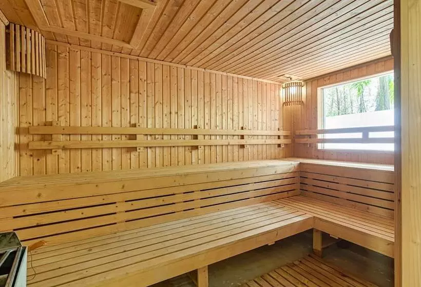 Fotos del hotel Ocean Breeze Residence:  5