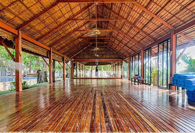 Fotos del hotel Ocean Breeze Residence:  3