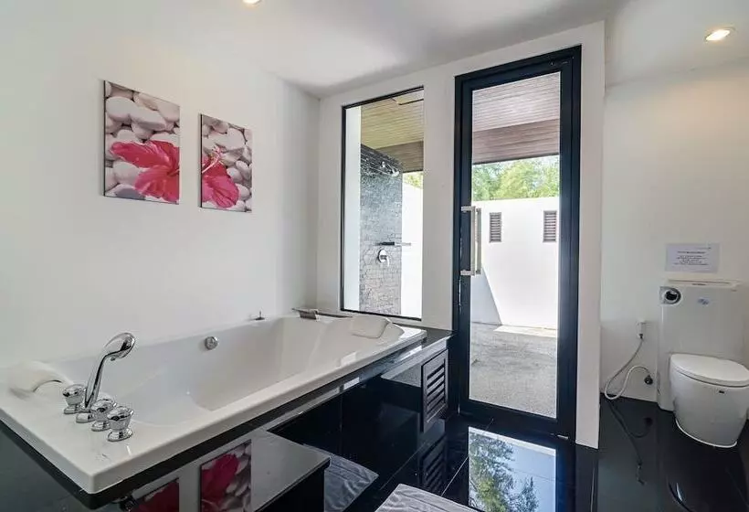 Fotos del hotel Ocean Breeze Residence:  15