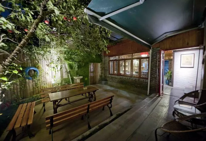 Fotos del hotel Parkside Hostel:  25