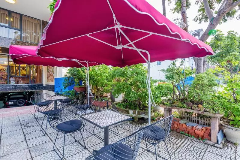 Fotos del hotel La Maison Da Nang Beach:  3