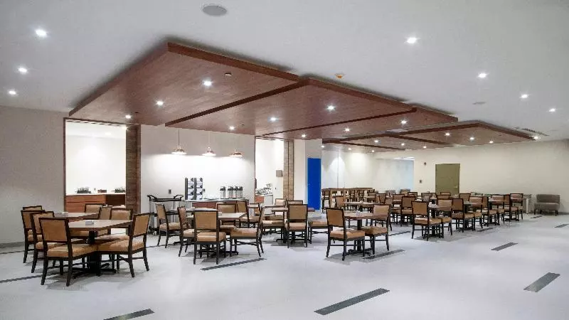 Fotos del hotel Holiday Inn Express Mexico Basilica:  4