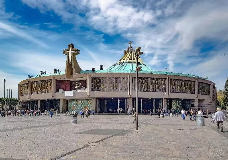 Fotos del hotel Holiday Inn Express Mexico Basilica:  8