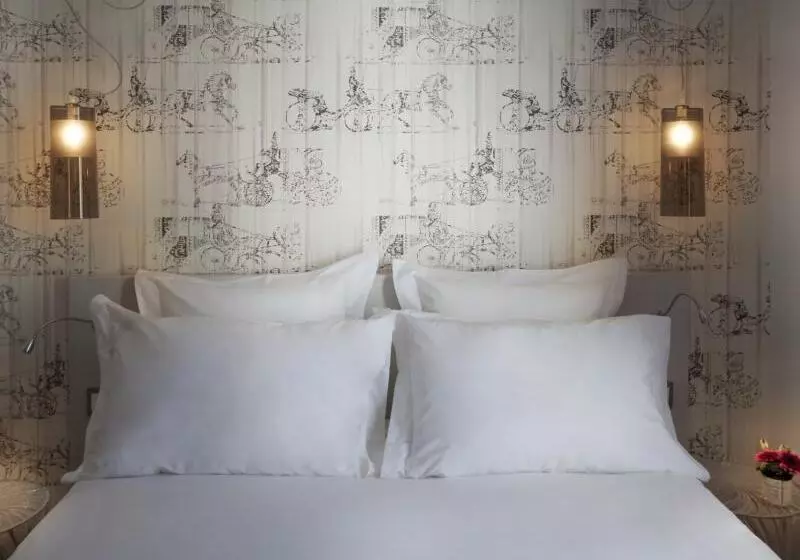 Fotos del hotel Le Mireille:  11