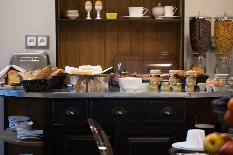 Fotos del hotel Le Mireille:  24