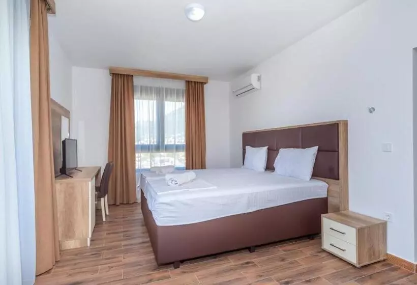 Fotos del hotel Pharos:  12