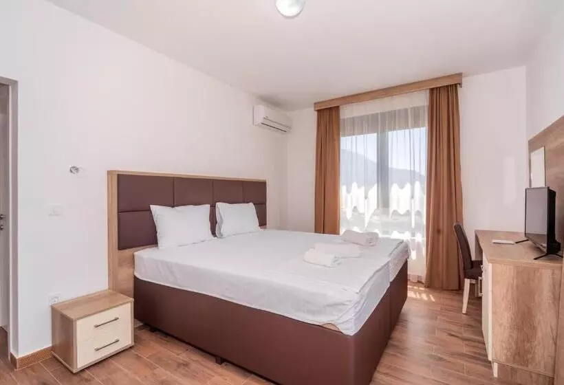 Fotos del hotel Pharos:  20