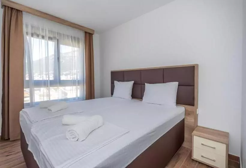 Fotos del hotel Pharos:  13