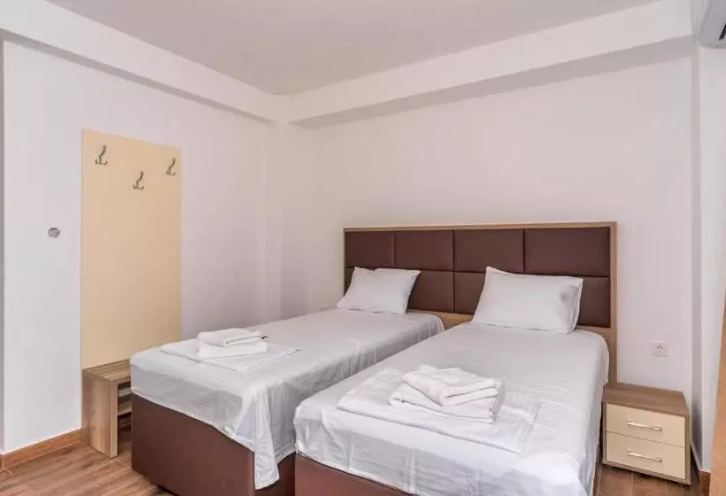 Fotos del hotel Pharos:  14