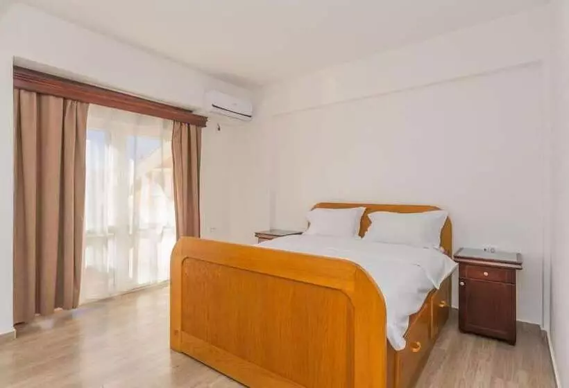 Fotos del hotel Pharos:  25