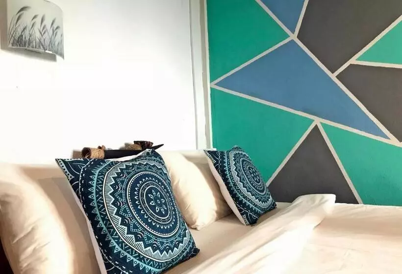 Lanta Halabala Resort